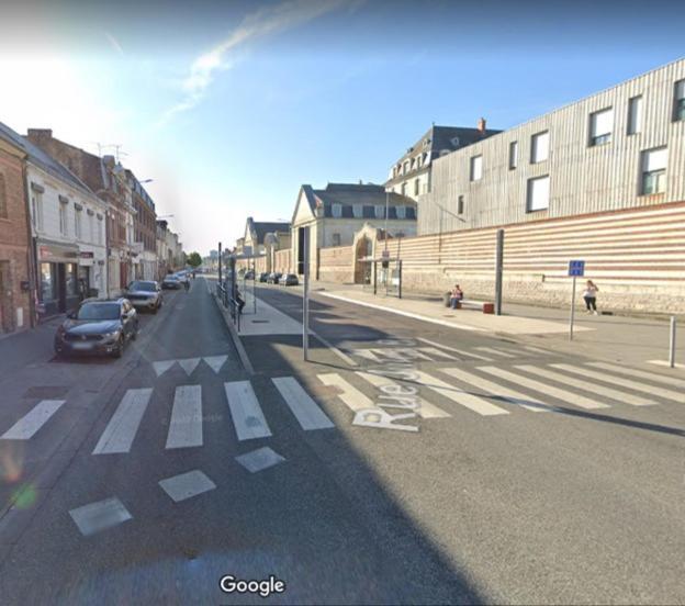 Grand Studio Amiens Gare Tout Confort Wifi Netflix 2Pers Bagian luar foto